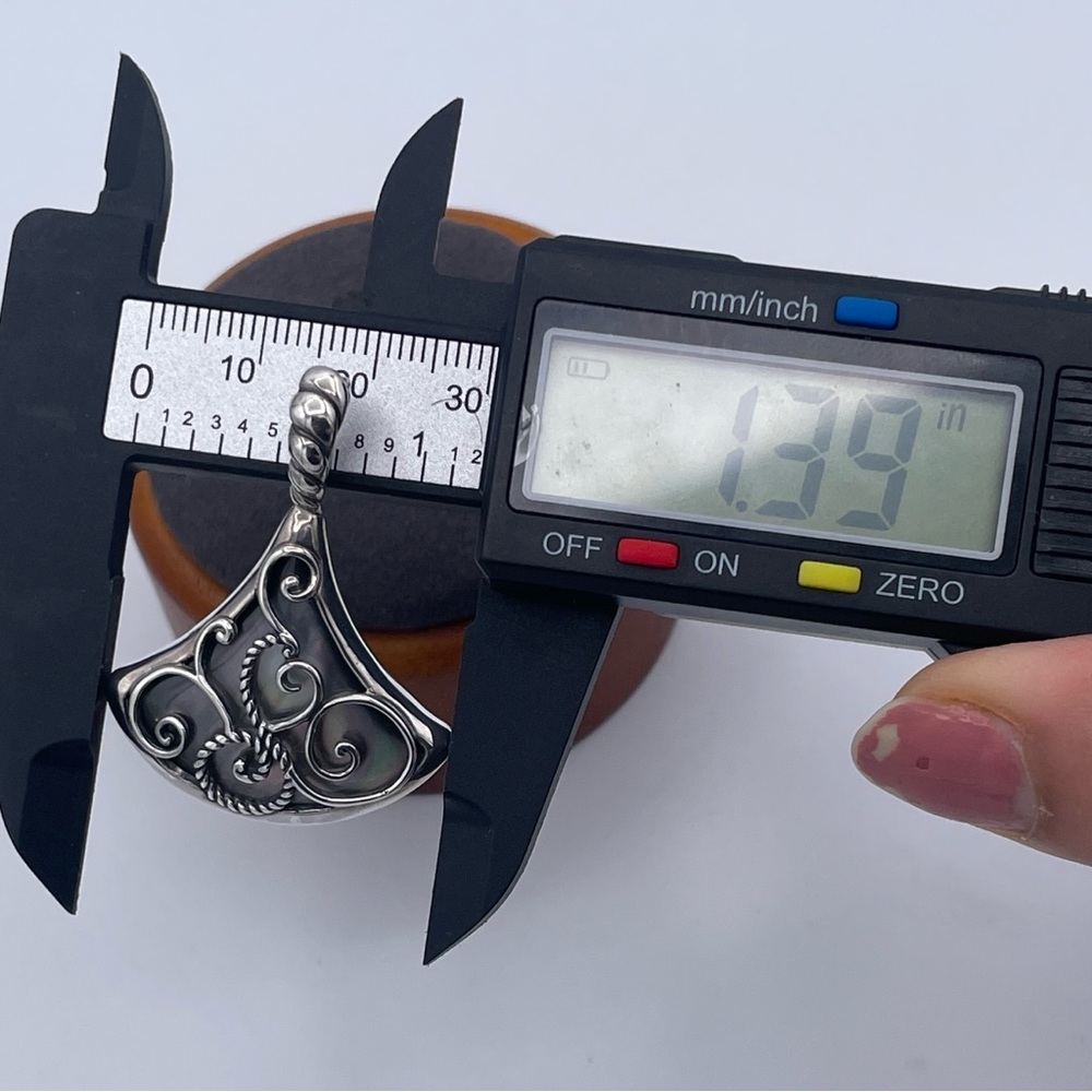 Carolyn Pollack Relios 925 Sterling Silver Mother of Pearl Openable Bell Pendant - Picture 7 of 7